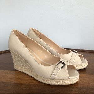 cream Talbot's wedges